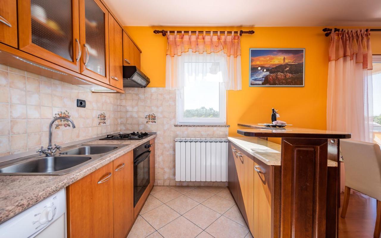 Villa Semy Pazin Exteriör bild