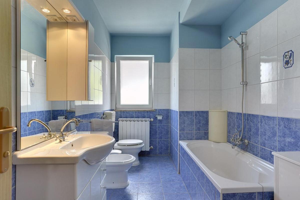 Villa Semy Pazin Exteriör bild